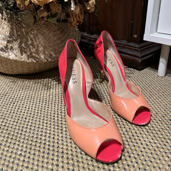 Pink / peach Guess peep toe heels - Picture 4 of 4